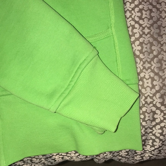 LULU LEMON neon green scuba hoodie - Picture 5 of 5